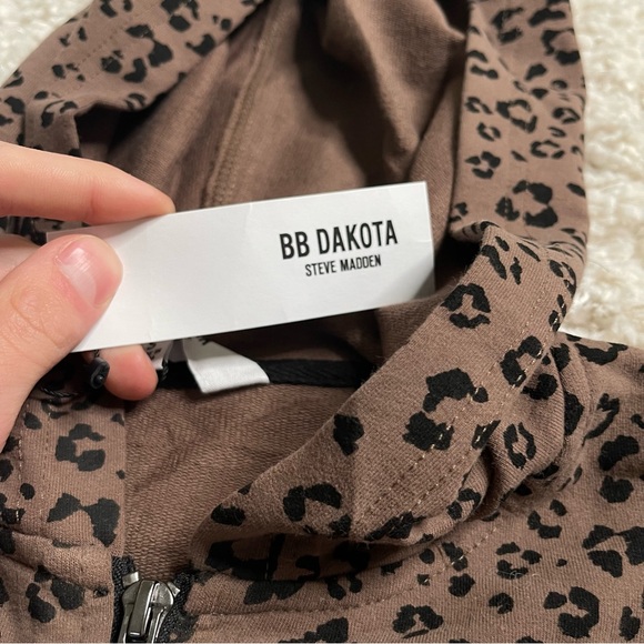 BB Dakota Jacket Women’s Small Leopard Full Zip Hoodie Casual - Picture 5 of 15